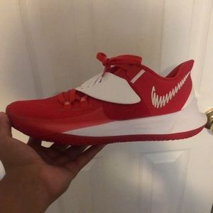 Kyrie 3 lows(red & white)